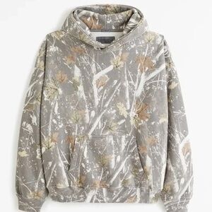 Abercrombie & Fitch Essentials Camo Pullover Hoodie